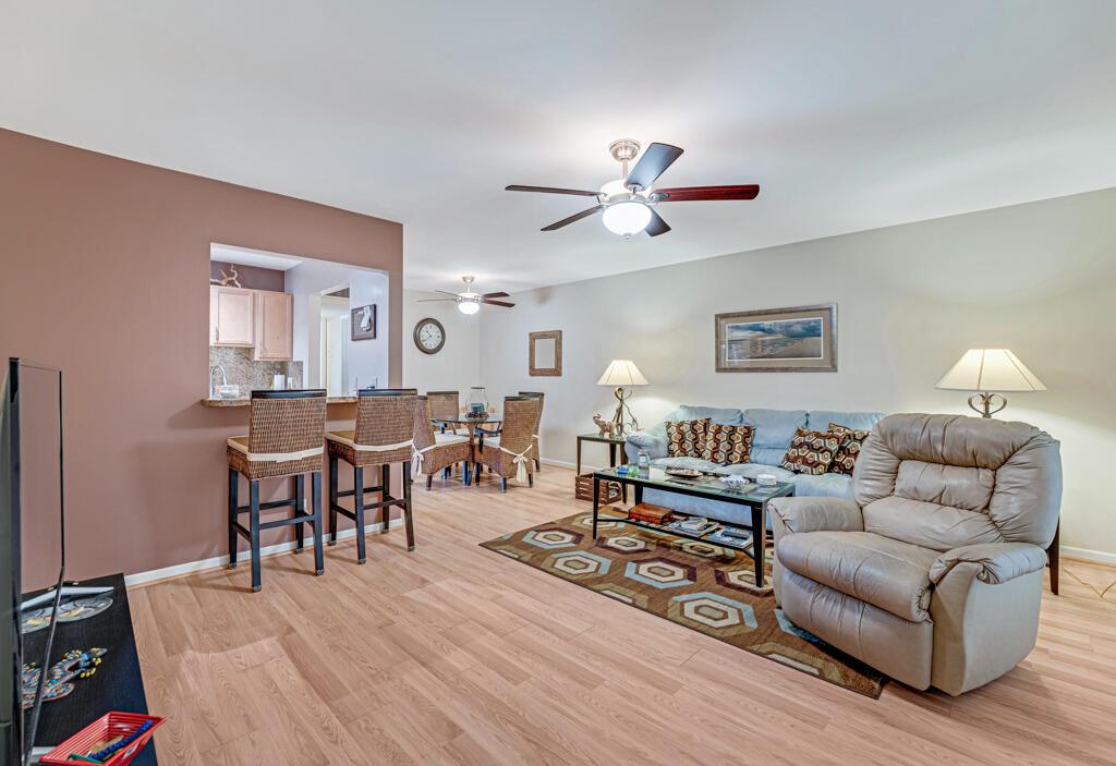 View photos, virtual tours, details... 210 Main Boulevard 2b