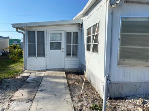 10885 SE Se Federal Hwy 117 Hobe Sound FL 33455