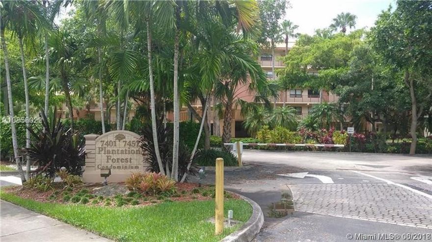 GREAT UNIT AT PLANTATION FOREST. 2 BEDROOMS, 2 BATHROOMS PLUS DEN. NEW LAMINATE FLOORS. BALCONY, WASHER AND DRYER INSIDE UNIT, FRESHLY PAINTED, BLINDS.COMPLETELY REMODELED KITCHEN. CLOSE TO BROWARD MALL AND MANY RESTAURANTS. 5 MINUTES TO TURNPIKE. COMMUNITY WITH POOL AND PLAYGROUND FOR KIDS. WATER IS INCLUDED IN YOUR MONTHLY RENT. (THE ASSOCIATION REQUIRES A MINIMUM OF 670 CREDIT SCORE AND A DEBT INCOME OF 43%). SELLER SHALL DESIGNATE CLOSING AGENT AND PAY FOR OWNER'S POLICY. ESCROW/CLOSING AGENT: GREGORY B. TAYLOR, P.A.SELLER REQUIRES FROM BUYER TO AGREE TO SIGN FIRPTA AFFIDAVIT AT CLOSING.DON'T MISS THIS GREAT OPPORTUNITY!!!! DON'T MISS THIS GREAT OPPORTUNITY!!!!