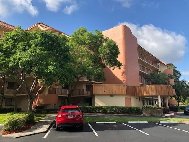 PLANTATION FOREST - Residential