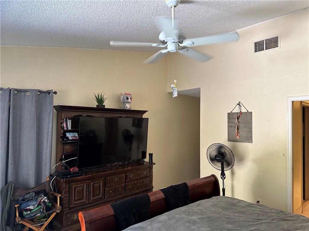 Solimar/Boca Del Mar Ph I - Residential