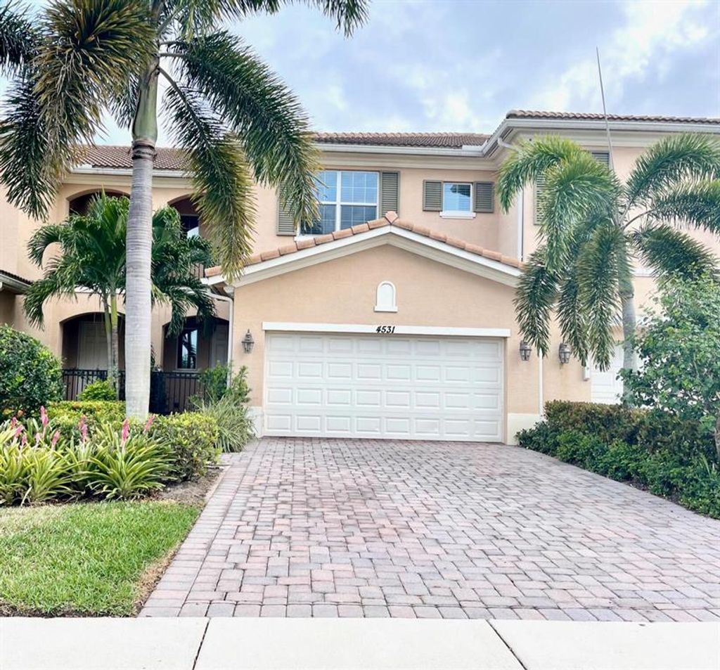 Photo of 4531 Cadiz Circle, Palm Beach Gardens, FL 33418 (MLS # R10704463)