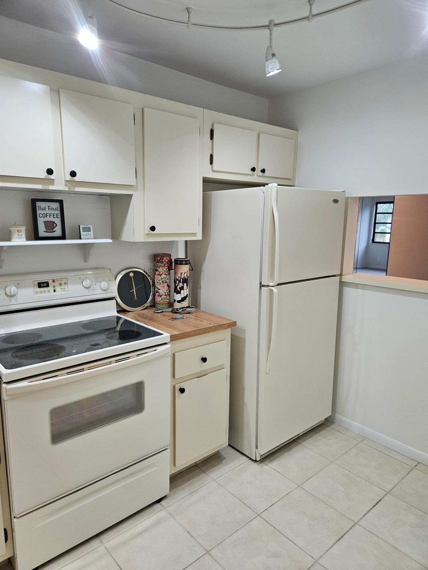 4700 Lucerne Lakes Boulevard 308