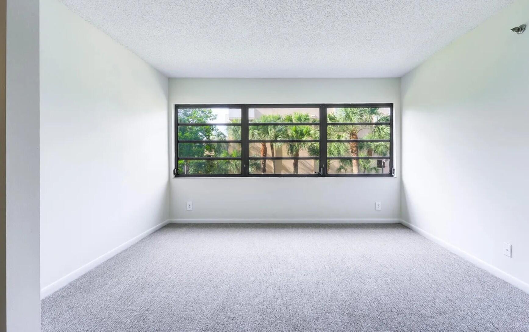 4700 Lucerne Lakes Boulevard 308