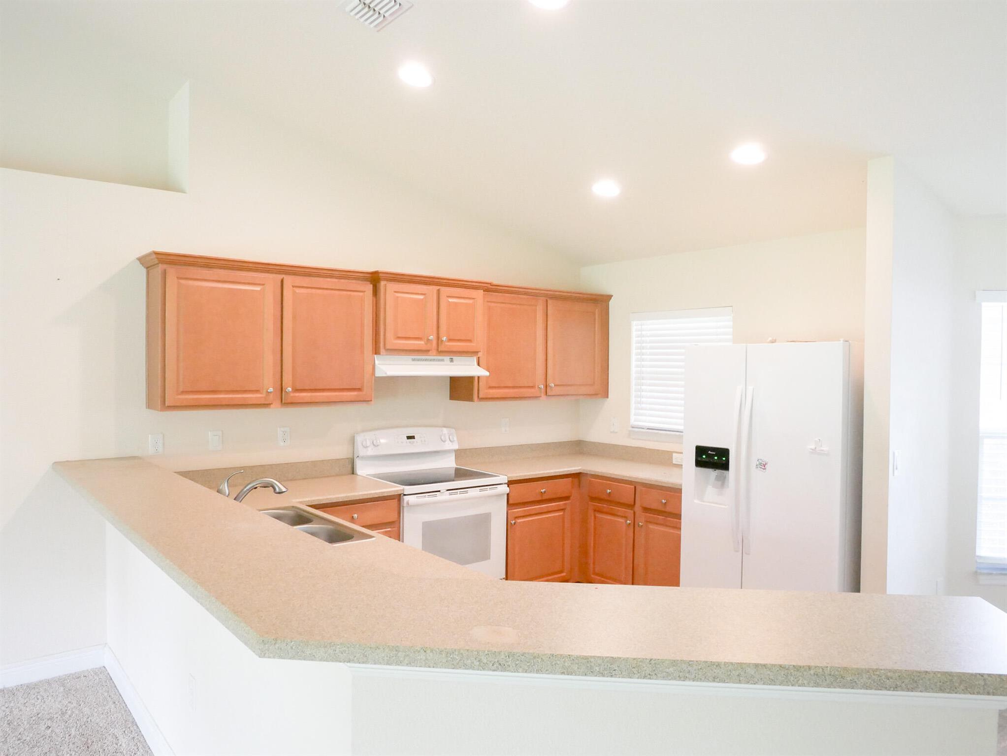 PORT MALABAR UNIT 37 - Residential Lease