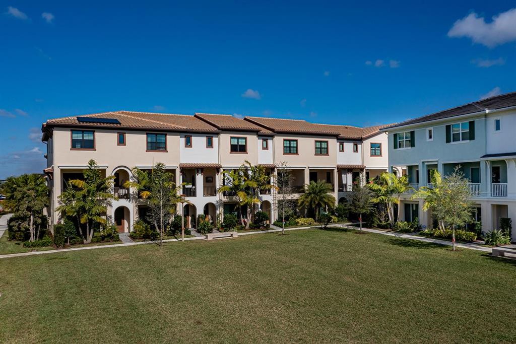 Photo of 12752 Machiavelli Way, Palm Beach Gardens, FL 33418 (MLS # R10775163)