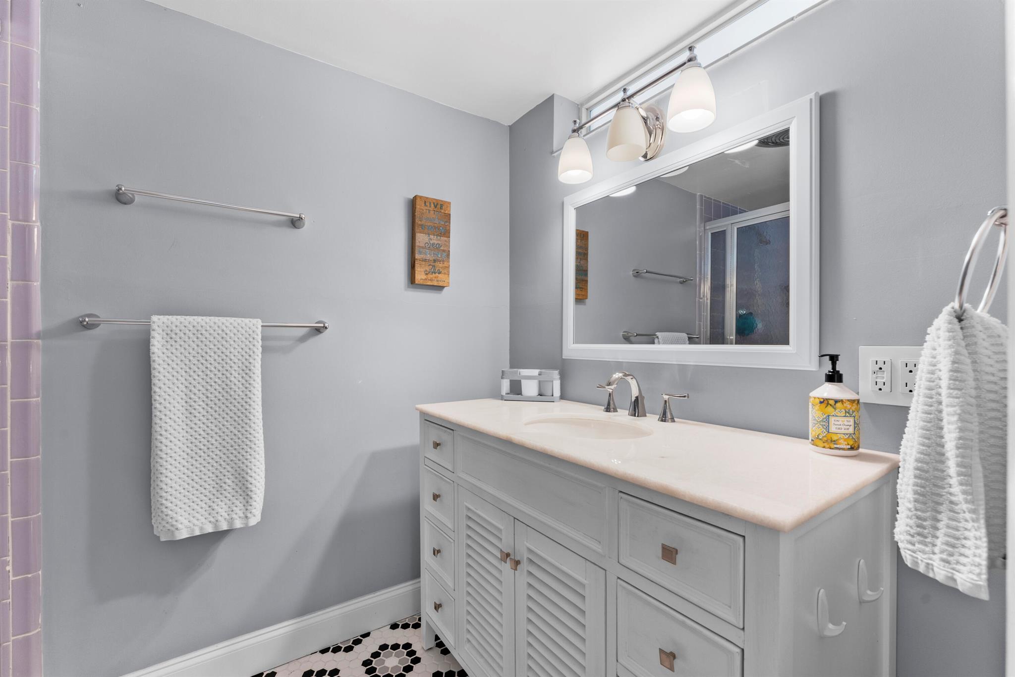 SHORELAND CO-OP - Residential Lease