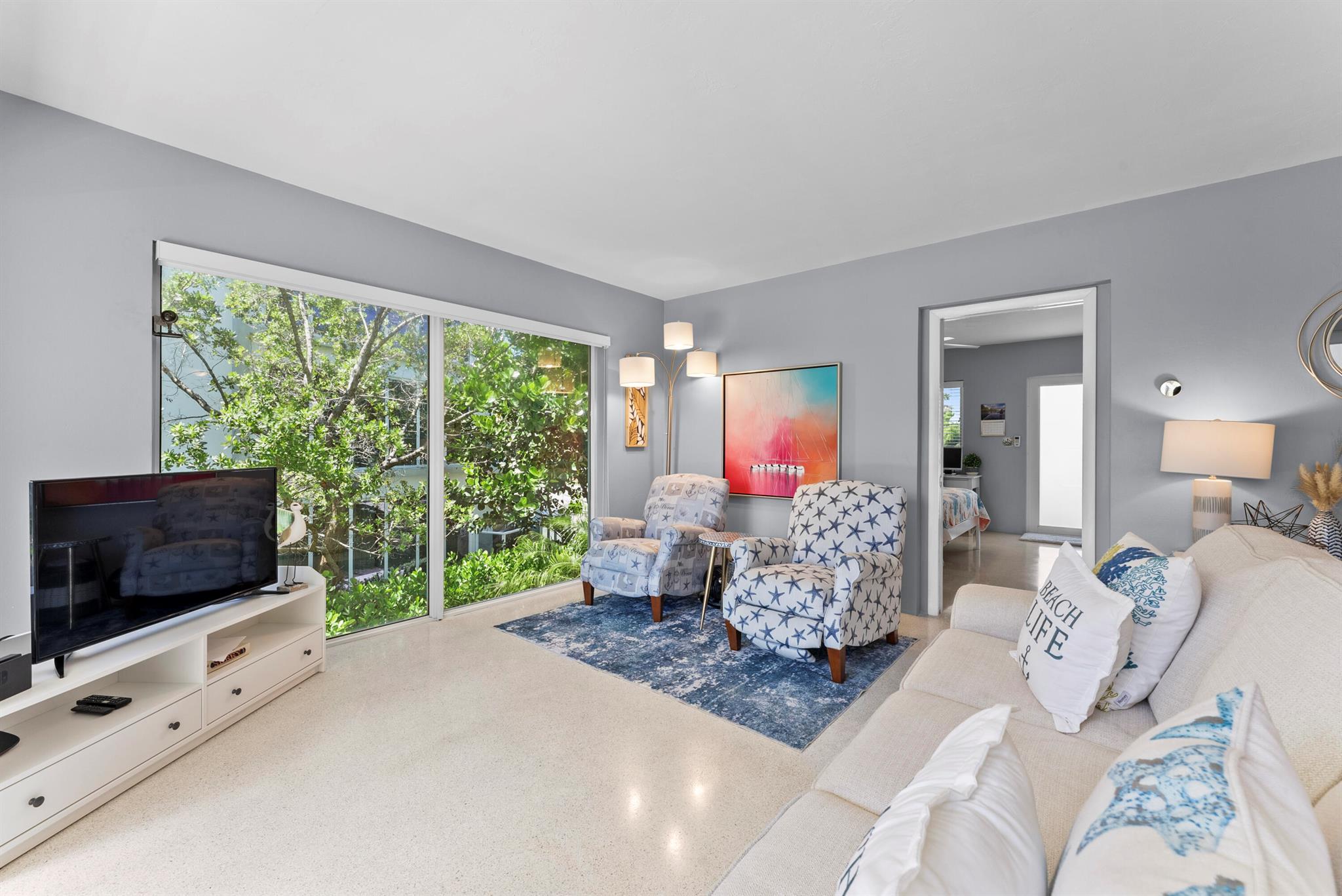 SHORELAND CO-OP - Residential Lease