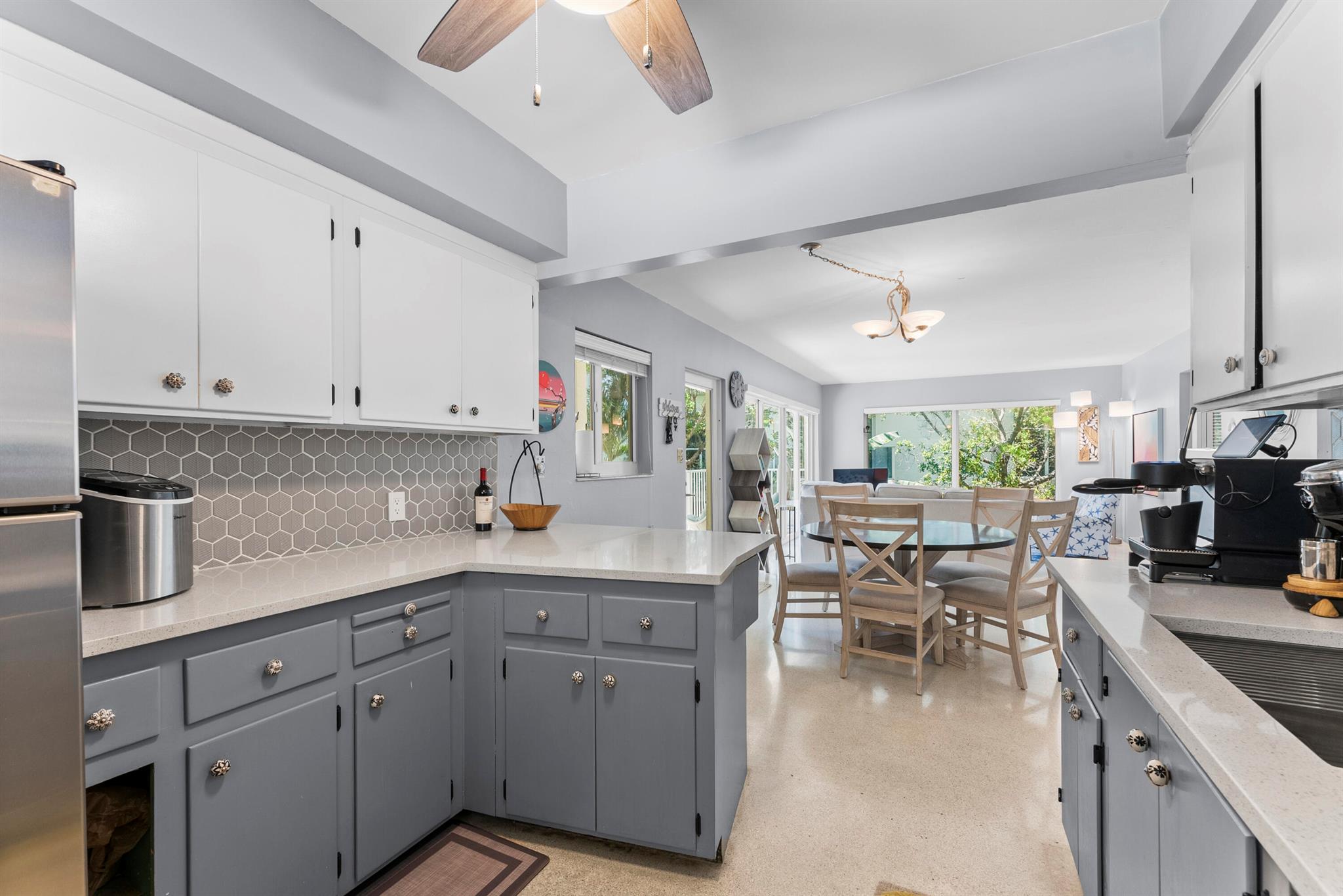 SHORELAND CO-OP - Residential Lease