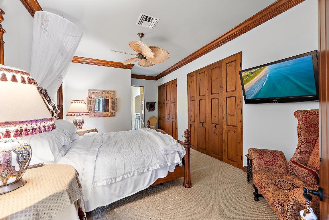 COMMODORES POCKET - Residential