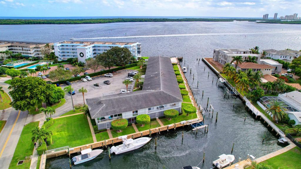 Photo of 68 Yacht Club Drive #2, North Palm Beach, FL 33408 (MLS # R10941951)