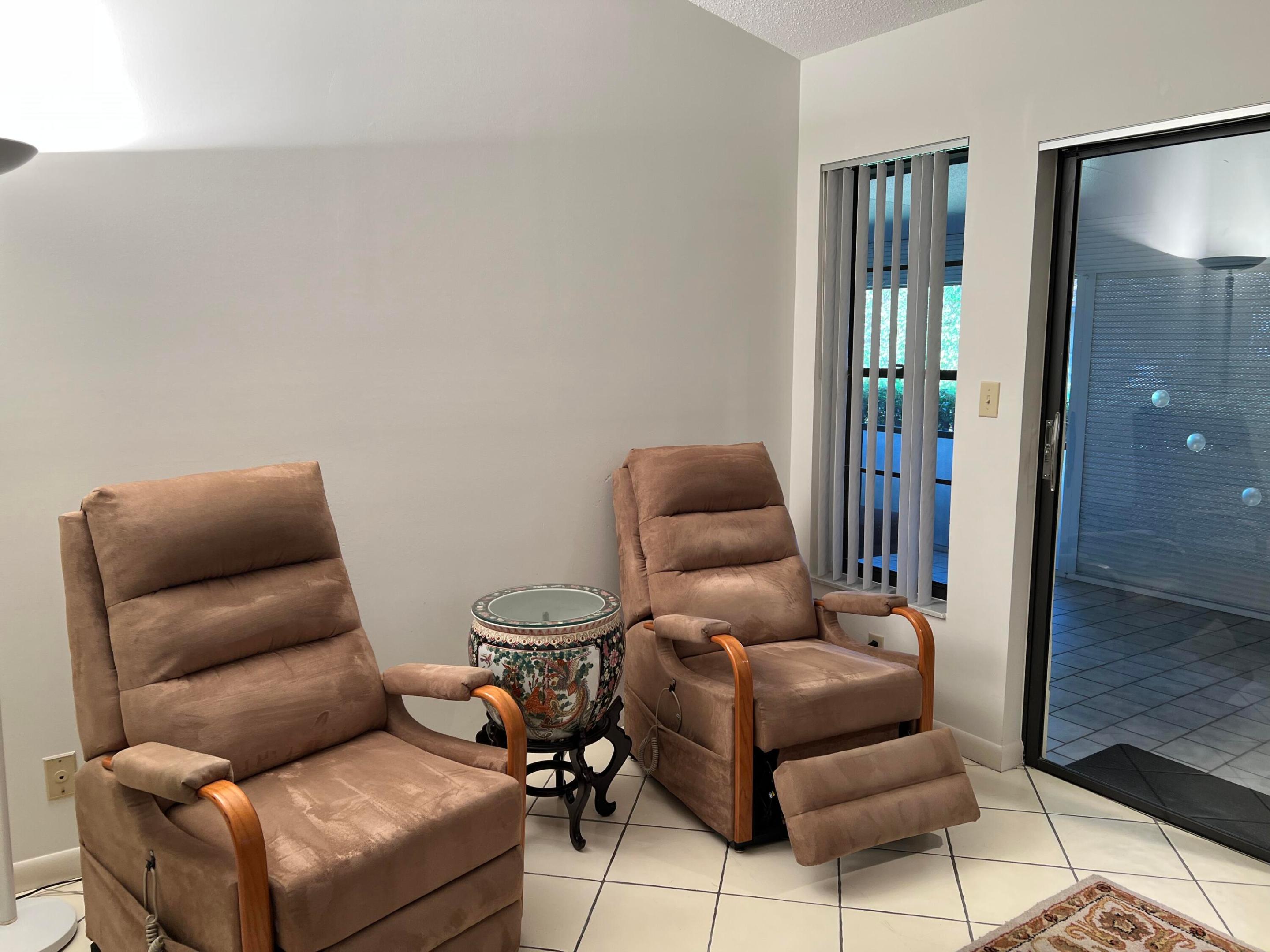 PALM CHASE CONDO - Residential