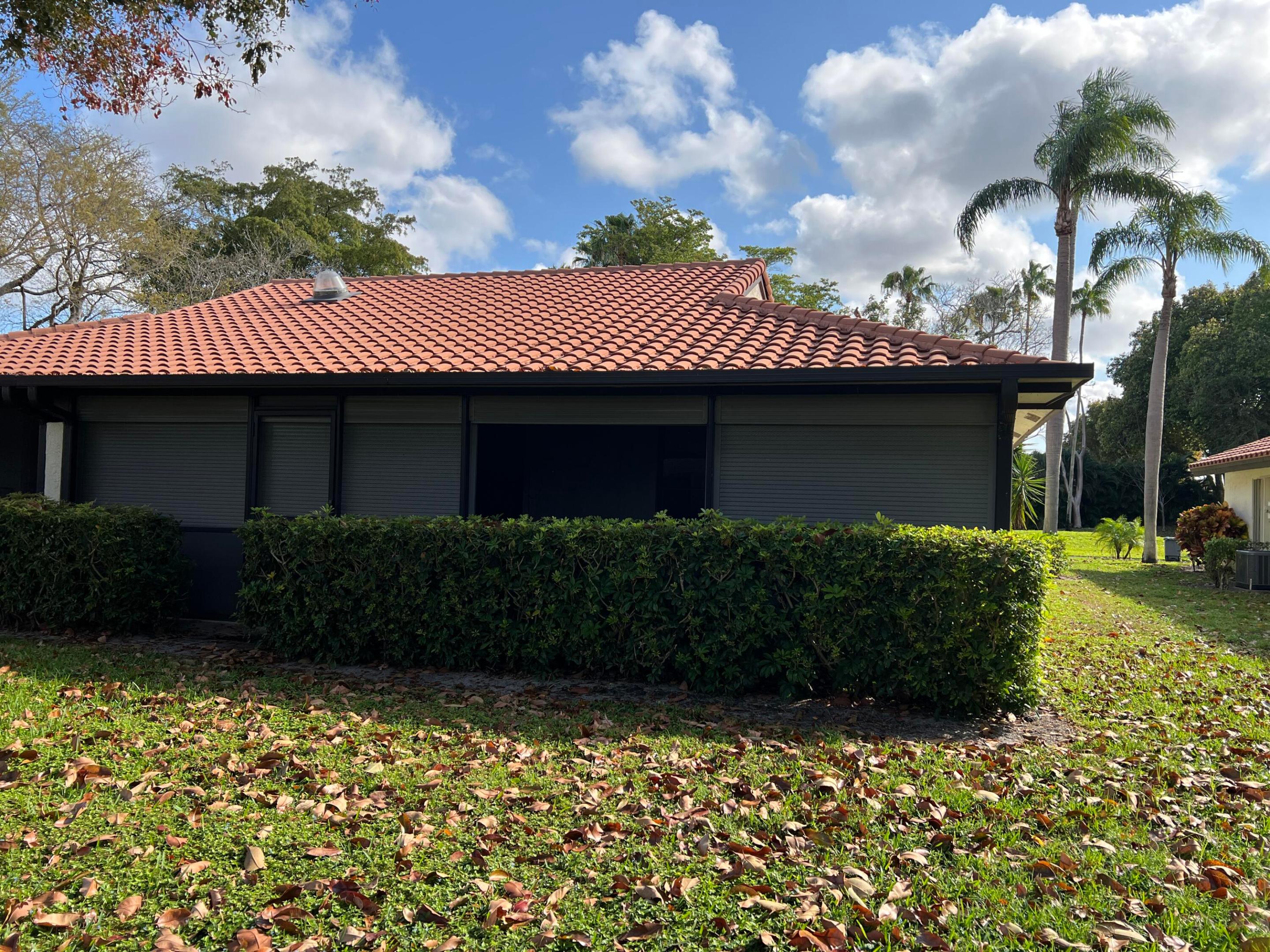 PALM CHASE CONDO - Residential