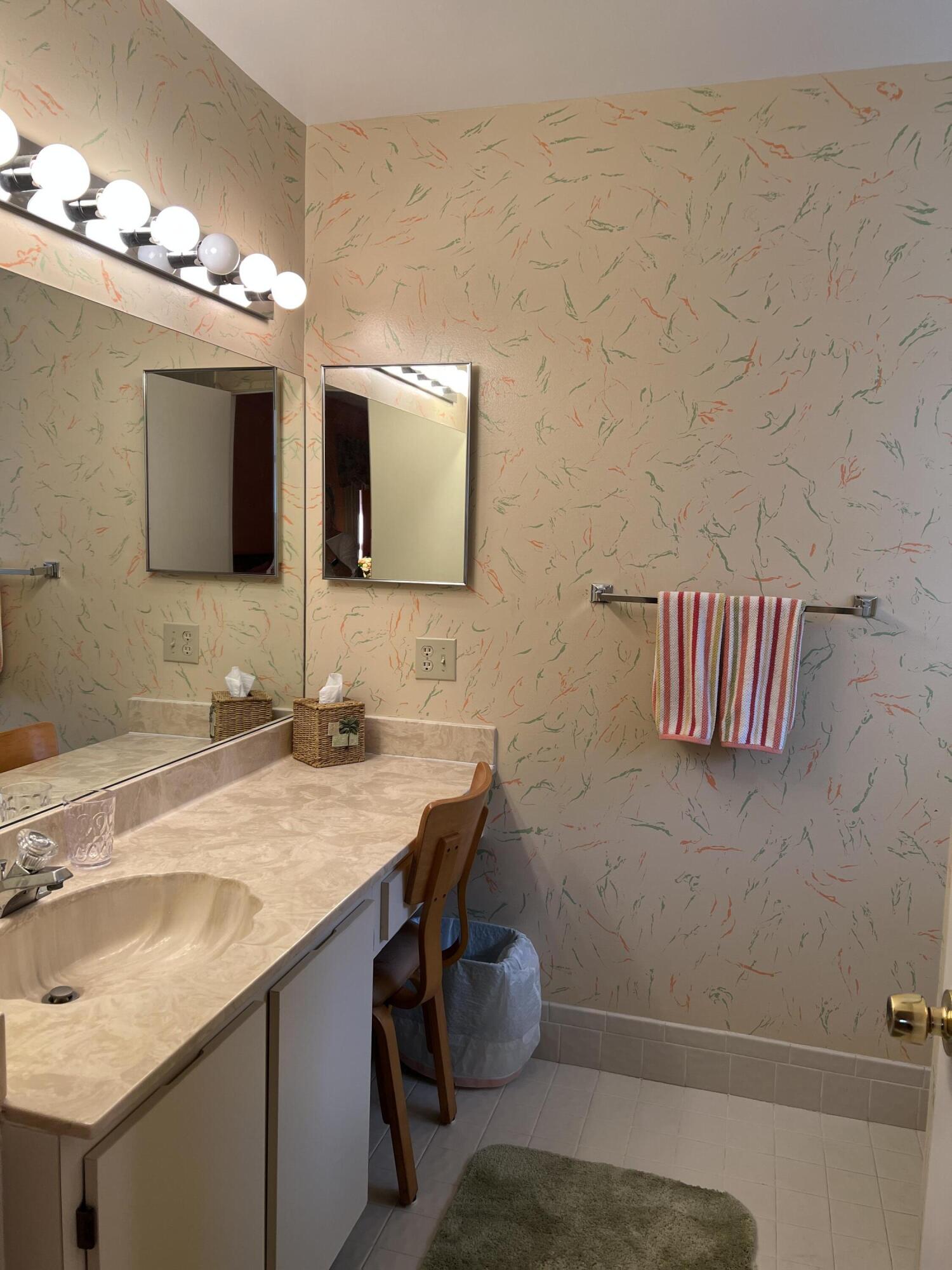 PALM CHASE CONDO - Residential