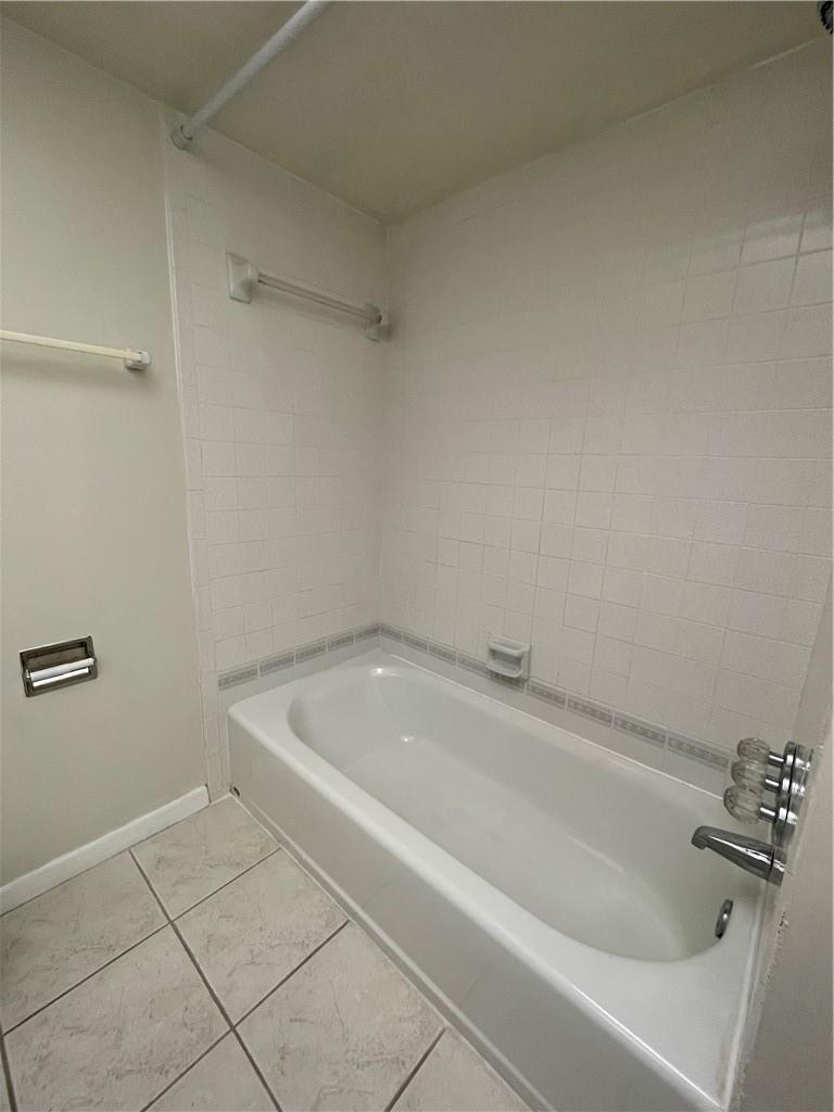 Isle Sandalfoot Condo 01- - Residential Lease