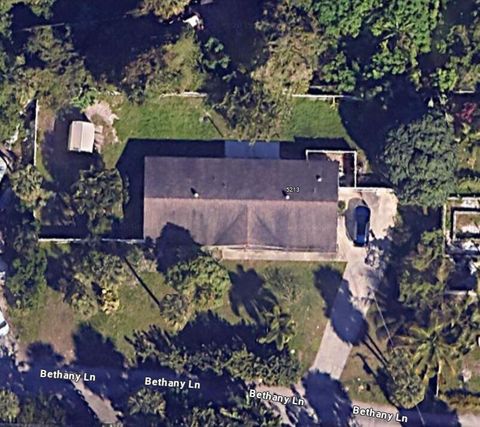 5213 Bethany Lane Haverhill FL 33415