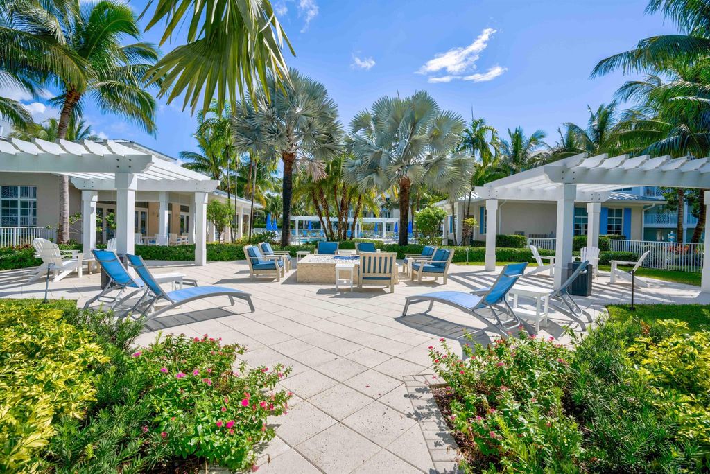 Photo of 913 S Bay Colony Drive S #913, Juno Beach, FL 33408 (MLS # R10877477)