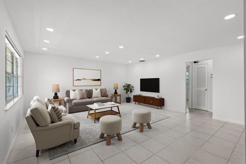 1908 NW Nw 4th Avenue Avenue 220 Boca Raton FL 33432