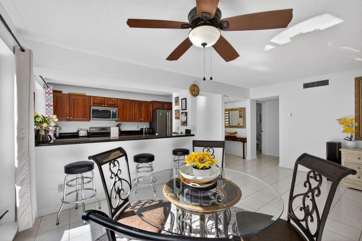 GOLF VILLAS CONDO - Residential