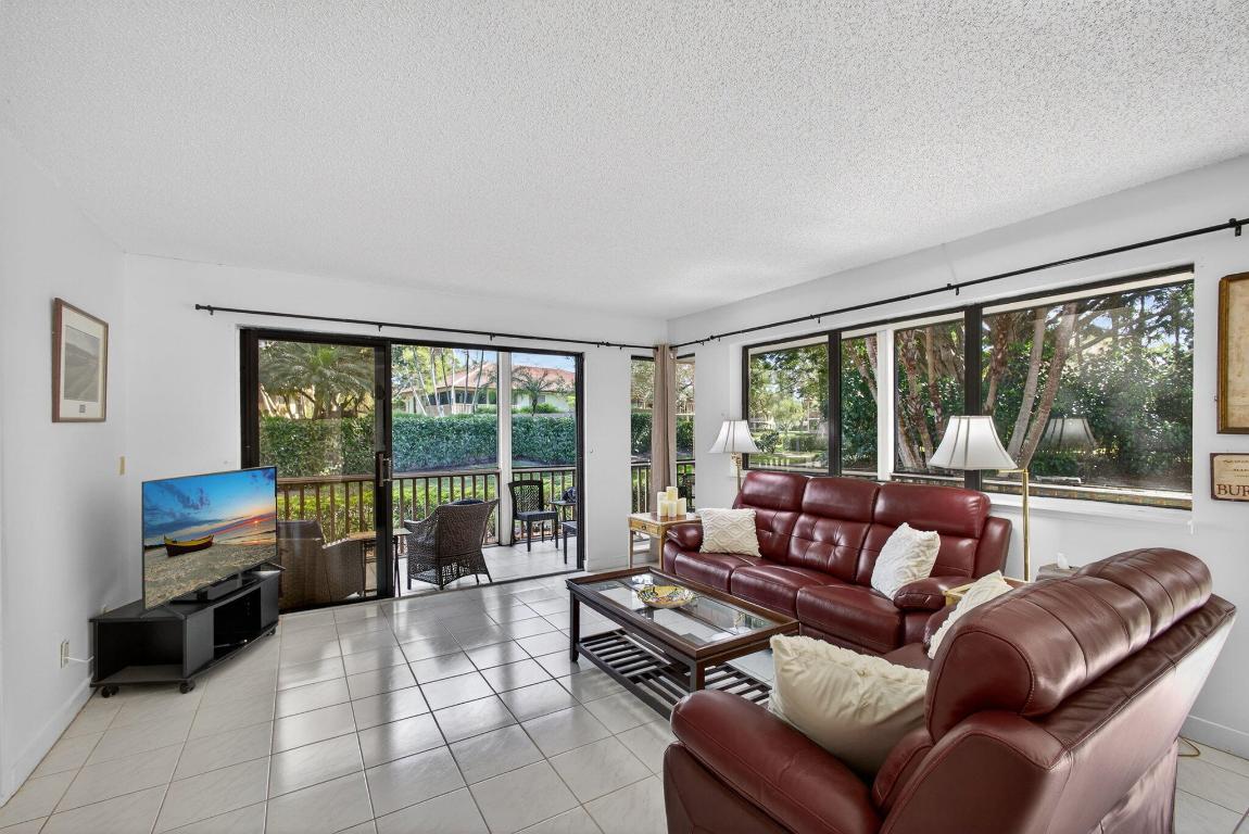 GOLF VILLAS CONDO - Residential