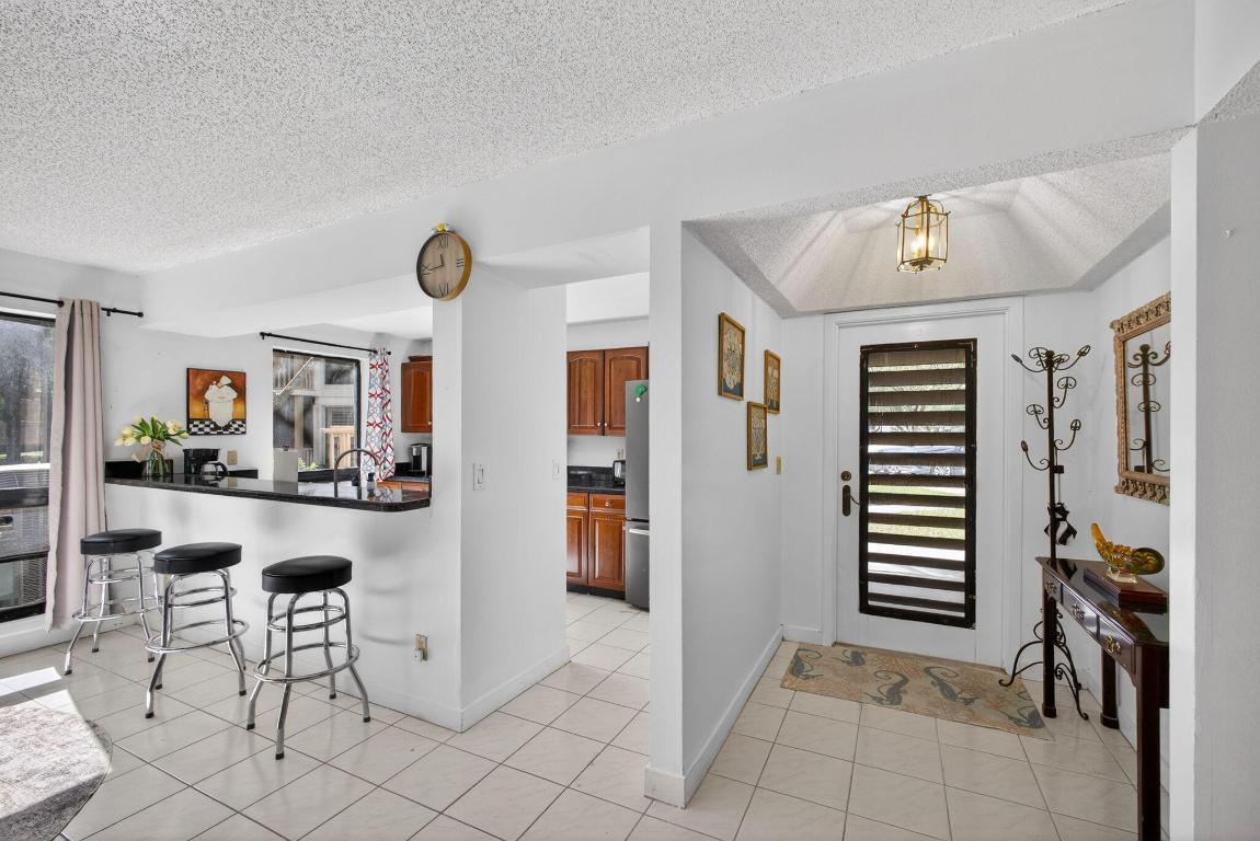 GOLF VILLAS CONDO - Residential