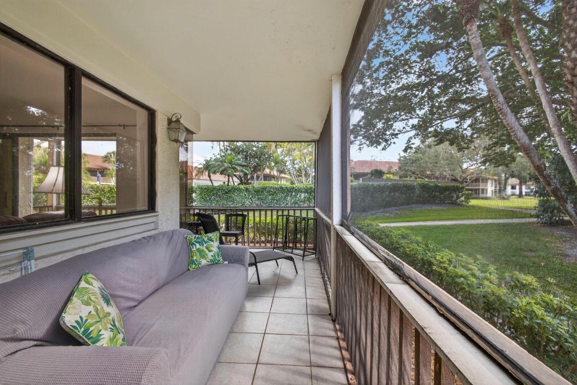 GOLF VILLAS CONDO - Residential