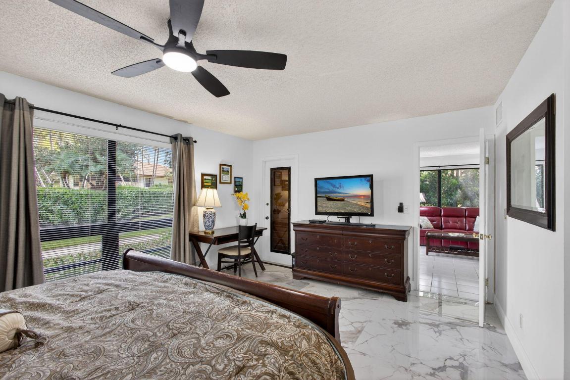 GOLF VILLAS CONDO - Residential