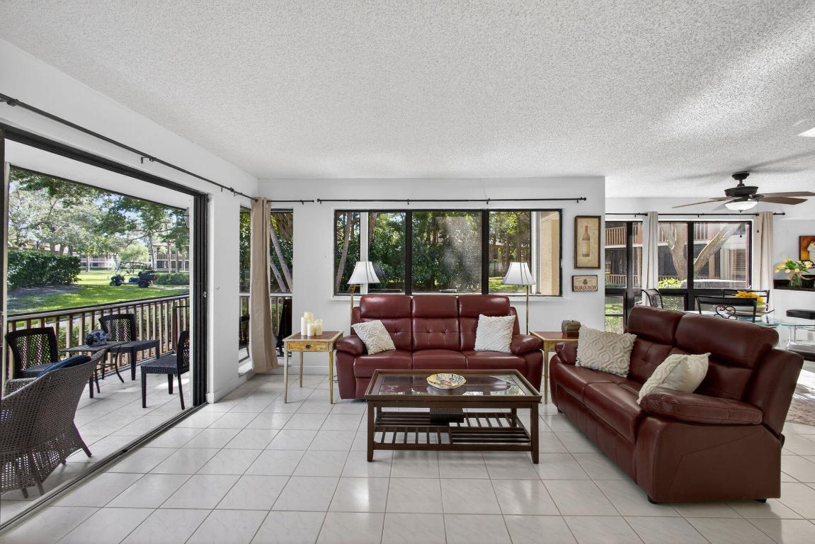 GOLF VILLAS CONDO - Residential