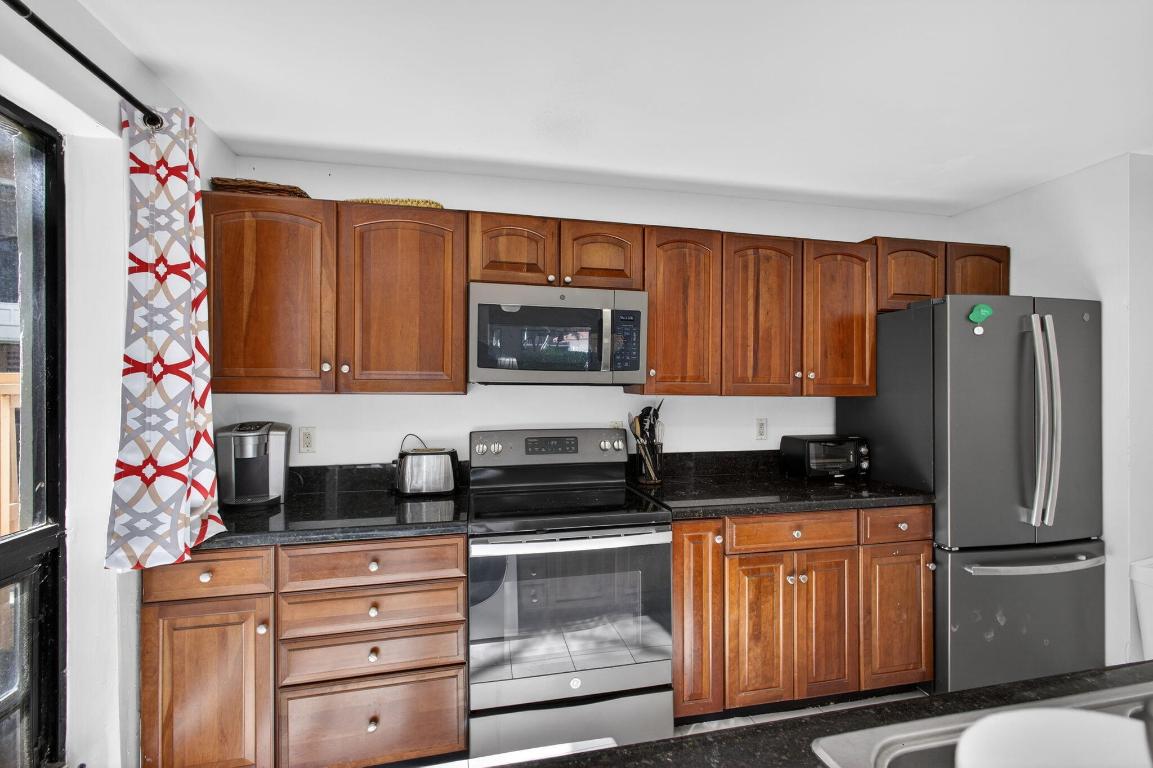 GOLF VILLAS CONDO - Residential