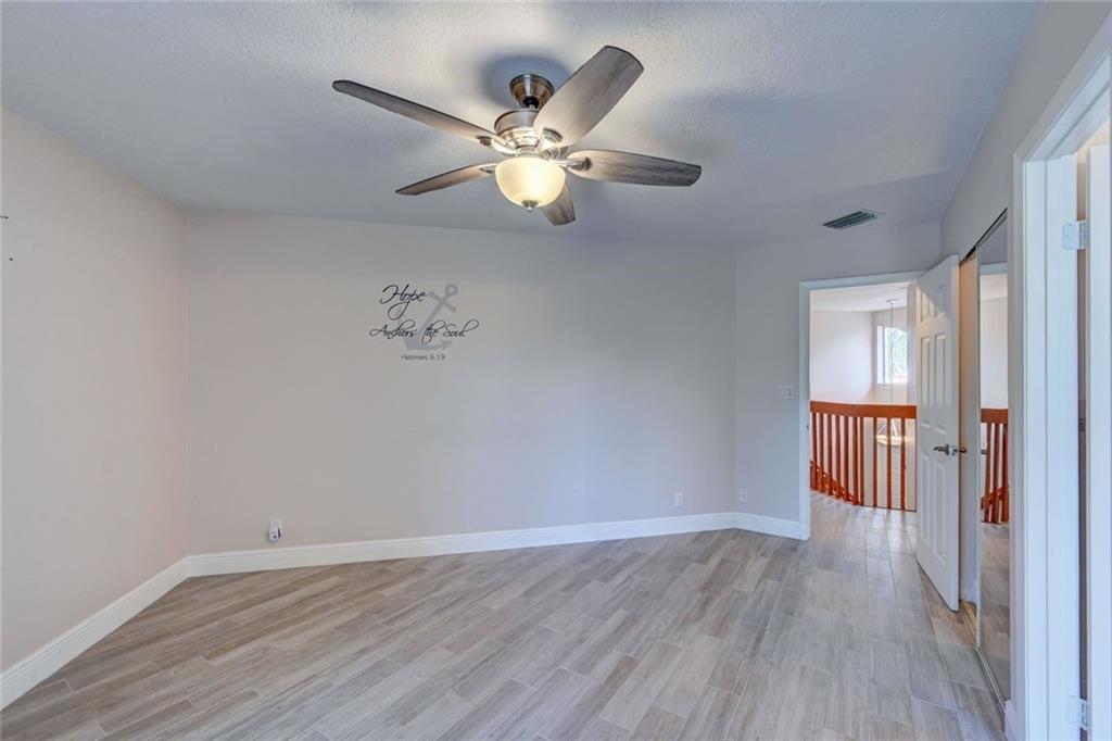 Lakeview Courts - Residential