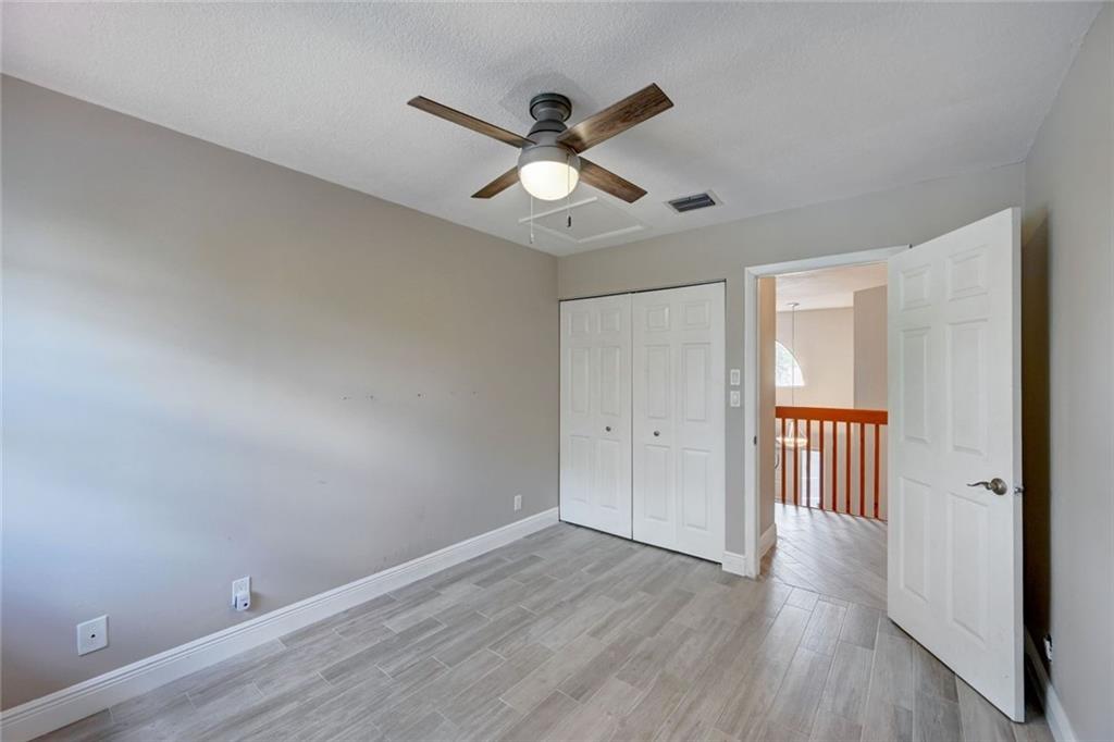 Lakeview Courts - Residential