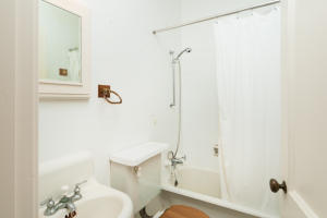 C W RINEHARD PROPERTY S/D - Residential