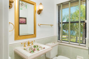 C W RINEHARD PROPERTY S/D - Residential