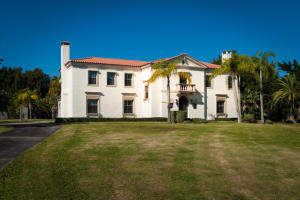 C W RINEHARD PROPERTY S/D - Residential