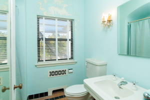 C W RINEHARD PROPERTY S/D - Residential