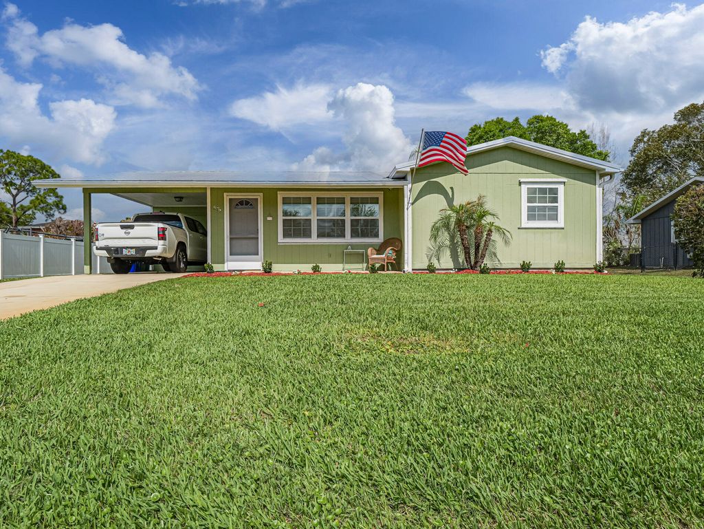 Photo of 573 Autumn Terrace, Sebastian, FL 32958 (MLS # B26003954)