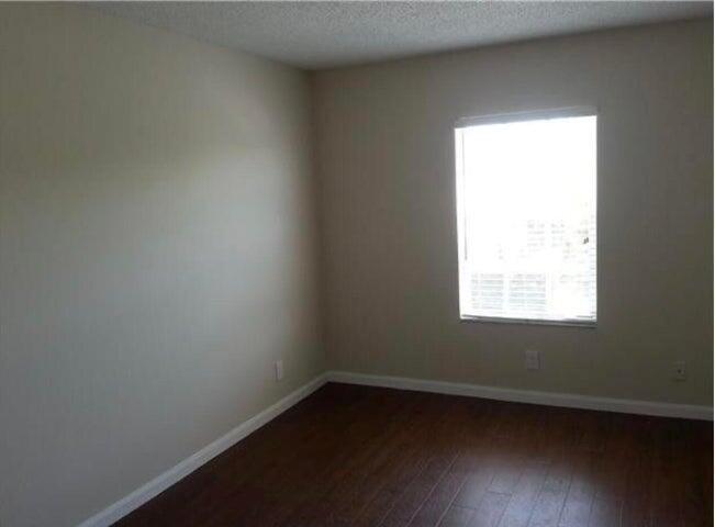 RIVERMILL - Residential