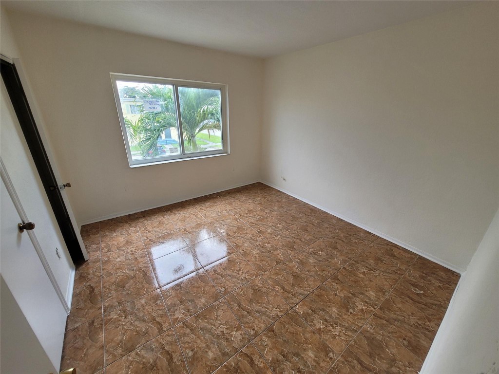 Sunset Palm Villas - Residential