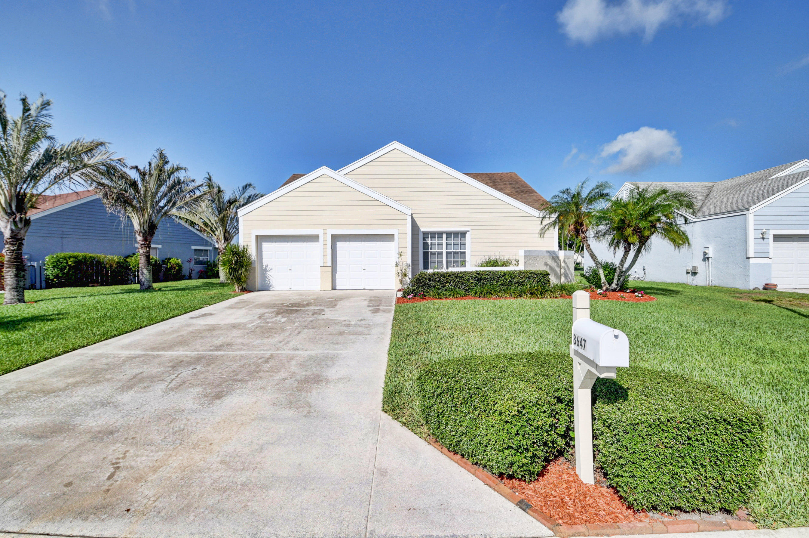 WATERCHASE WEST - Residential