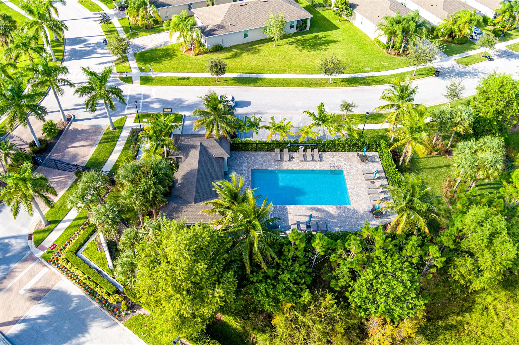 5715 SE Canyata Court