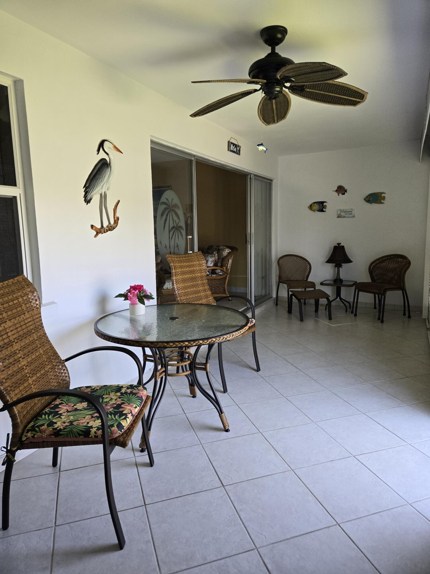 PENTHOUSE NORTH CONDO - Residential