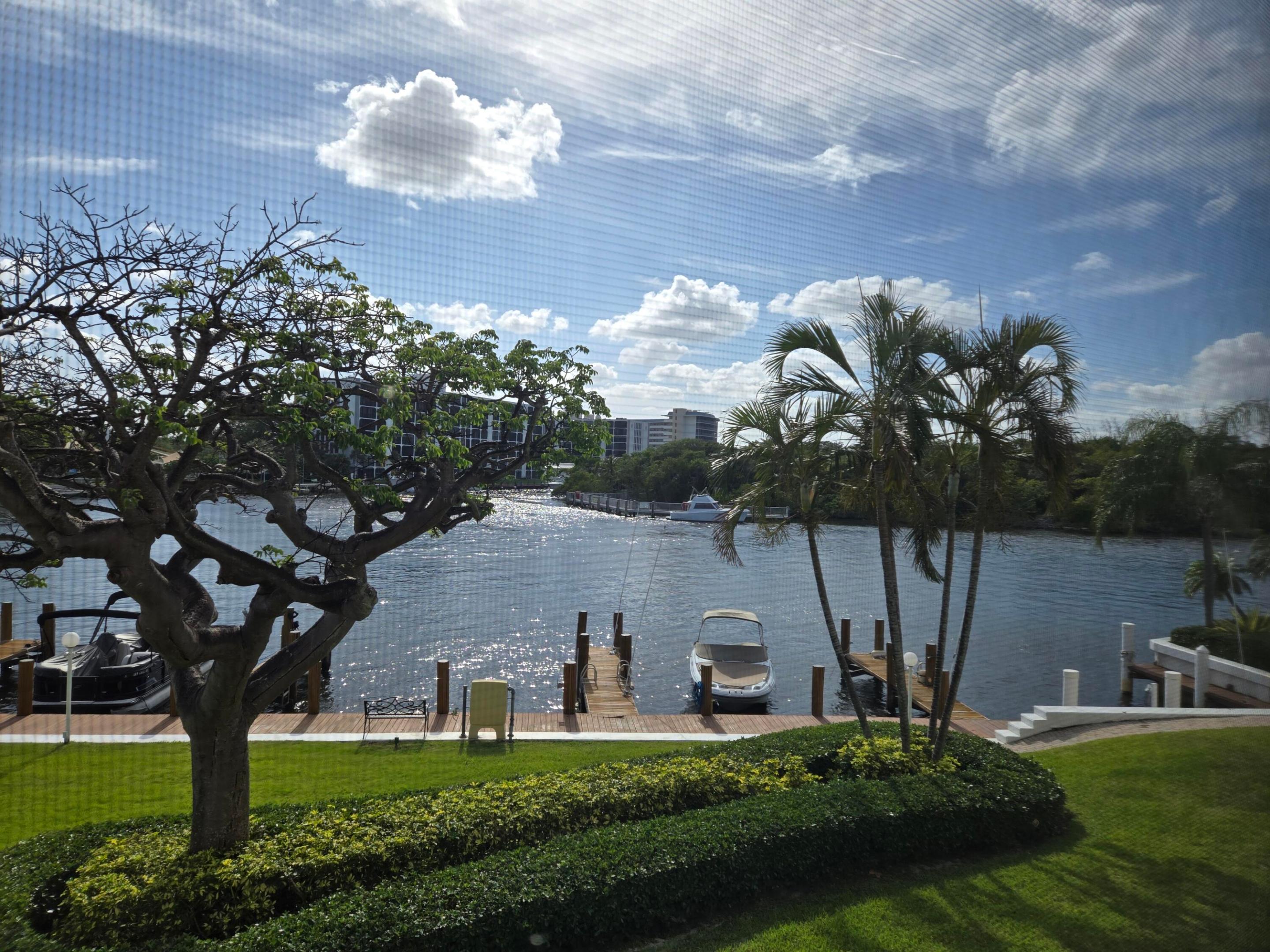 PENTHOUSE NORTH CONDO - Residential