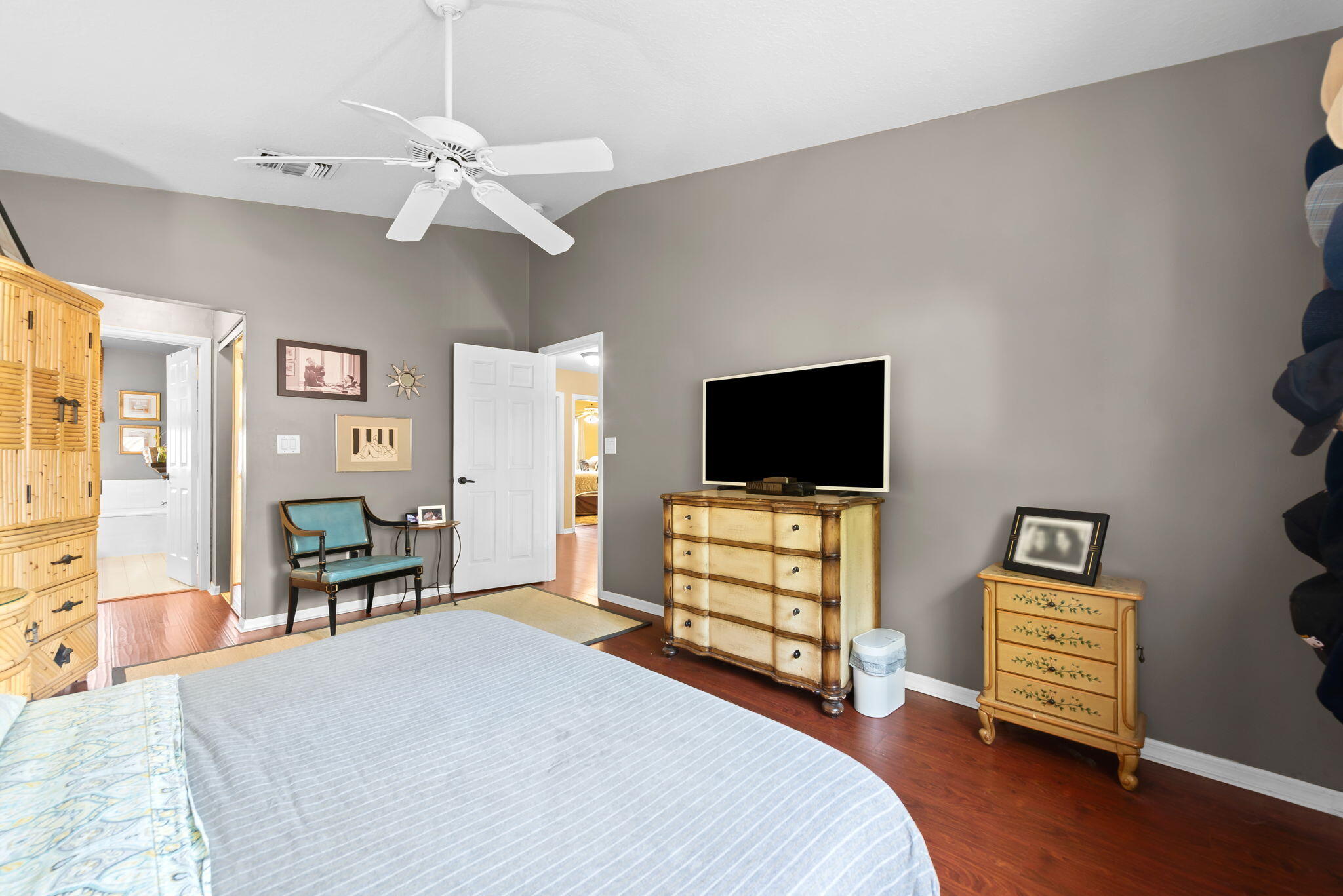 WEST LAKE VILLAGE PLAT - Residential