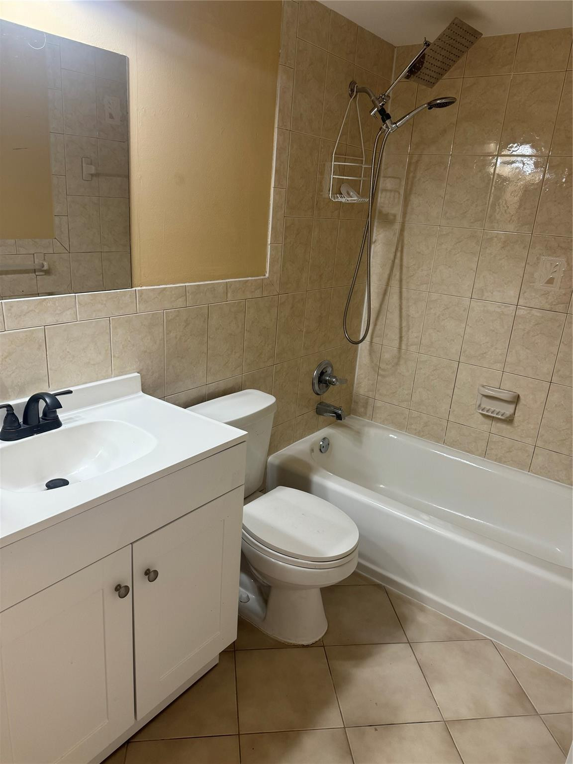 LAKES OF JACARANDA CONDO - Residential Lease