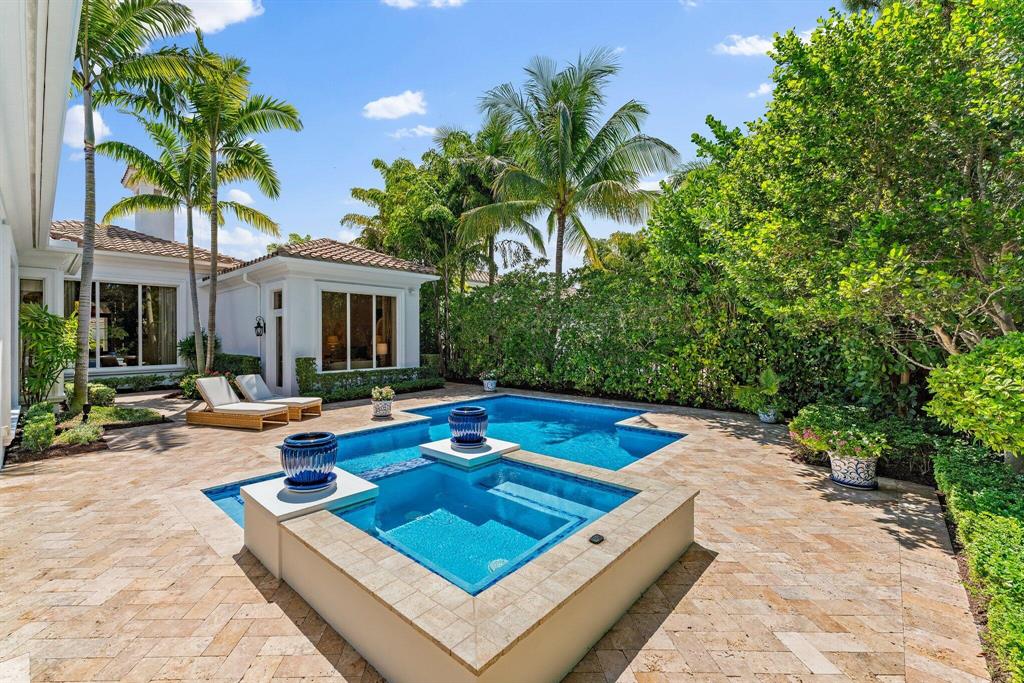 OLD PALM - Residential