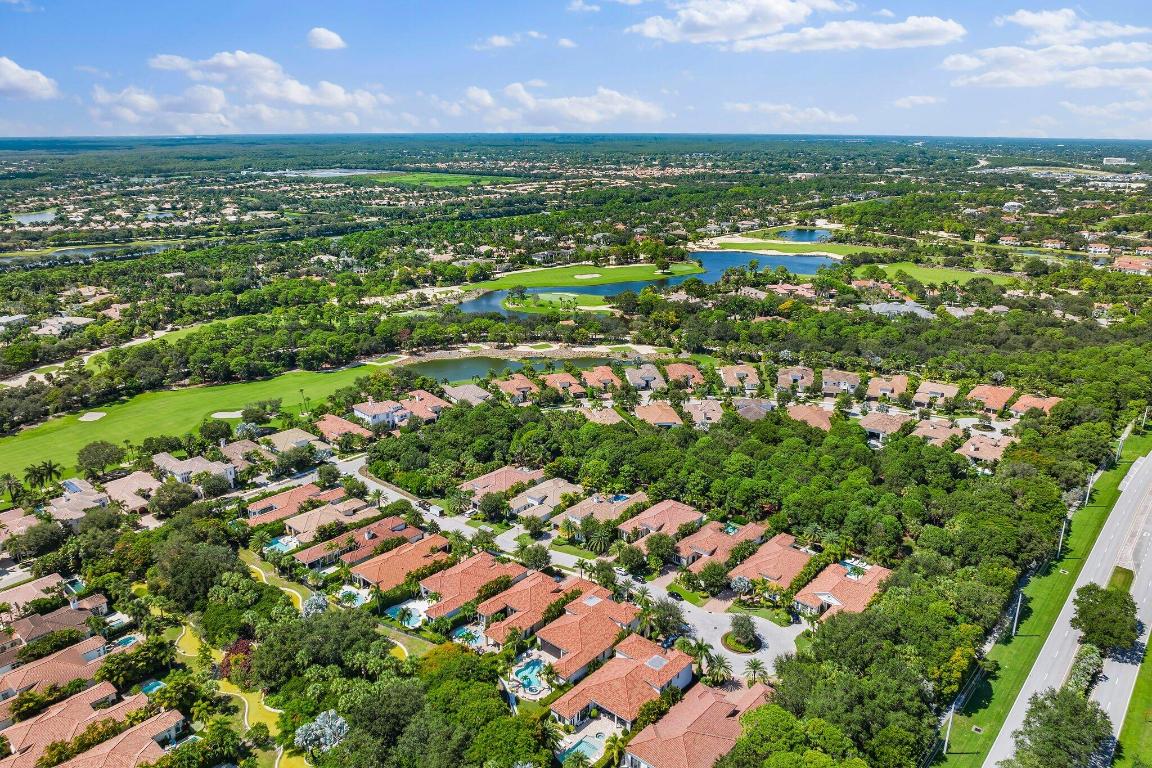 OLD PALM - Residential