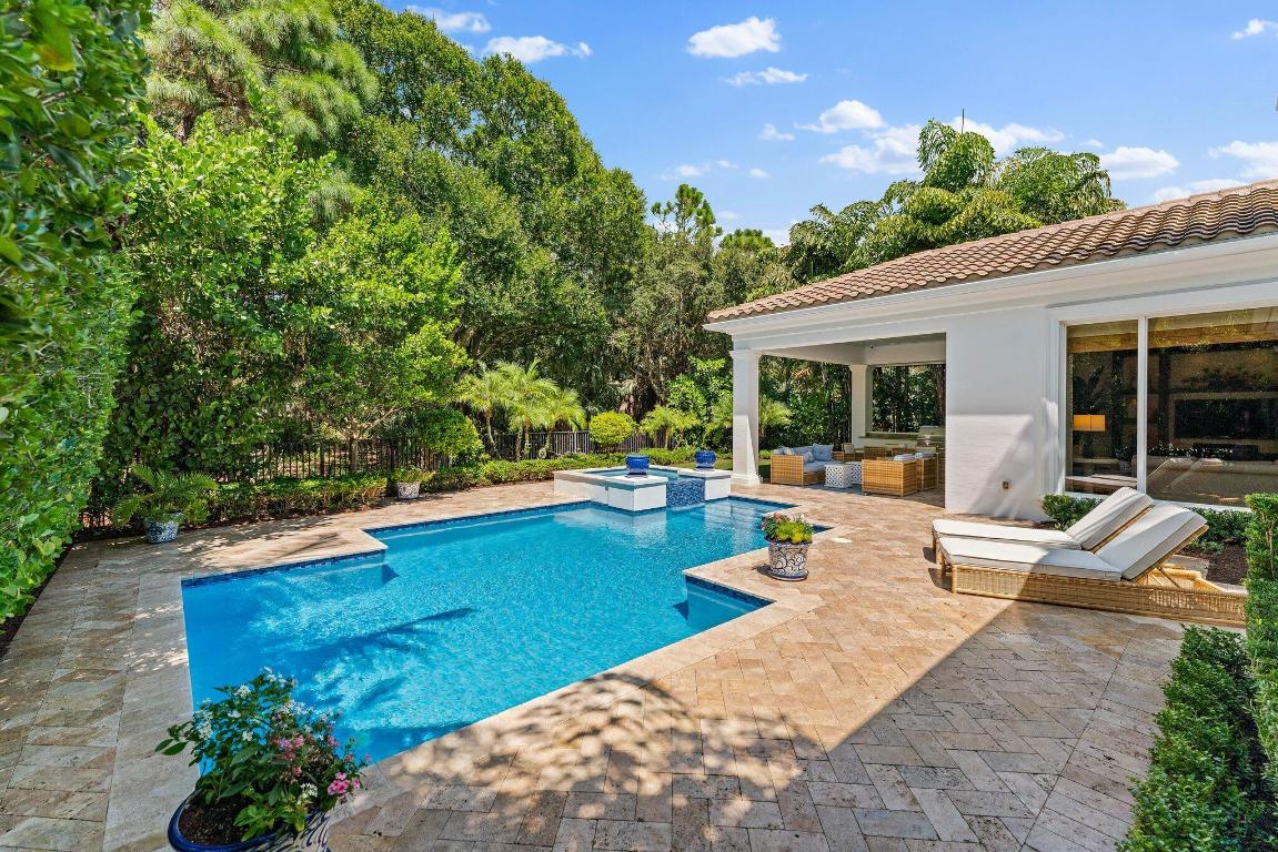 OLD PALM - Residential