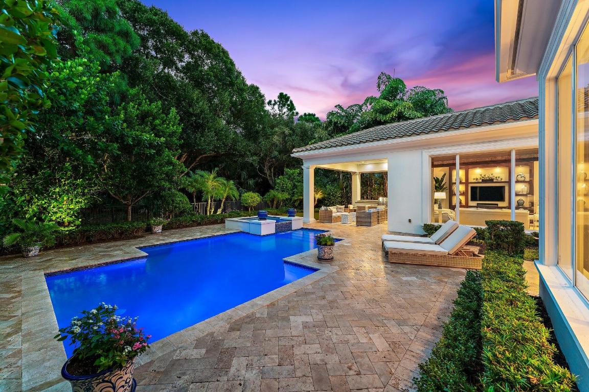 OLD PALM - Residential