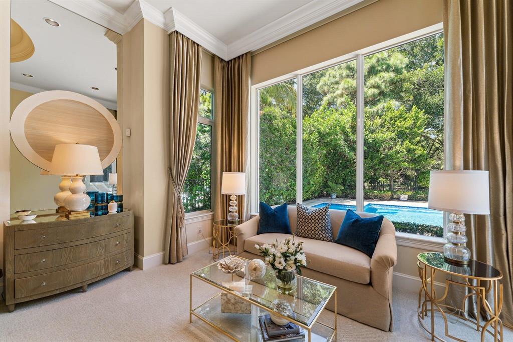 OLD PALM - Residential