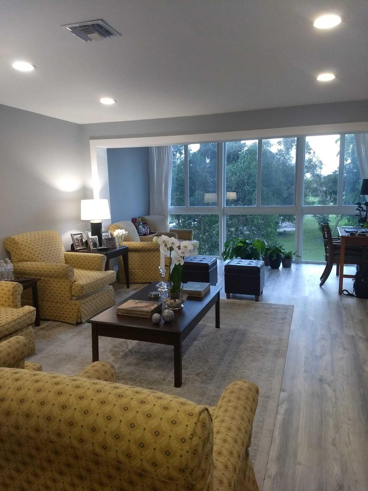 NO 13 PALM-AIRE COUNTRY CLUB - Residential